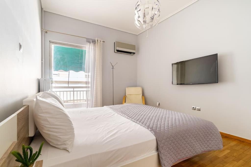 Urban Grey Apartment เอเธนส์ ภายนอก รูปภาพ